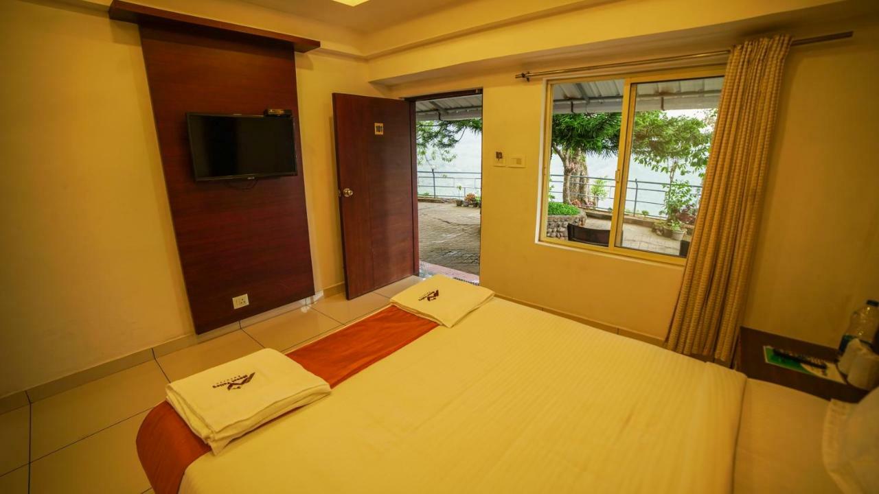 Mount Valley Resort - A Secluded Getaway Munnar Exteriör bild